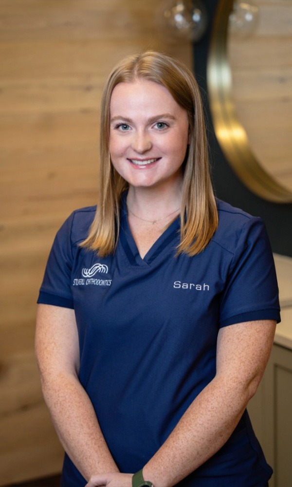Sarah Jones headshot